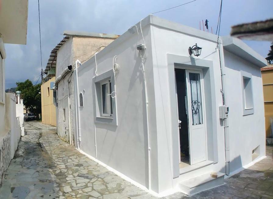 Ferienwohnung Beautiful House Of Psinthos Exterior foto